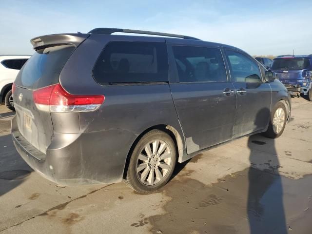 2011 Toyota Sienna XLE