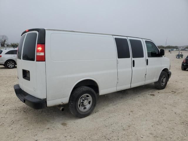 2018 Chevrolet Express G2500