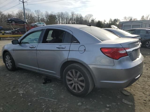 2013 Chrysler 200 Touring