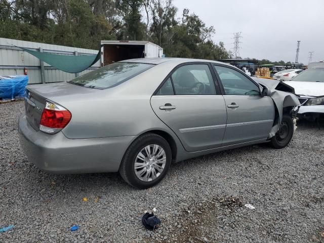 2005 Toyota Camry LE