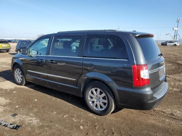 2011 Chrysler Town & Country Touring L