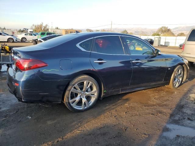 2016 Infiniti Q70 5.6