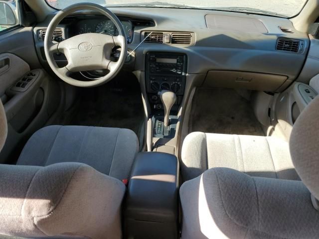 2001 Toyota Camry CE