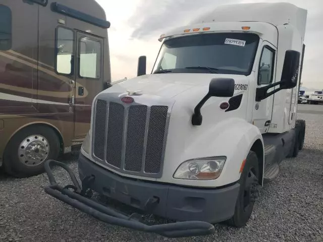 2018 Peterbilt 579