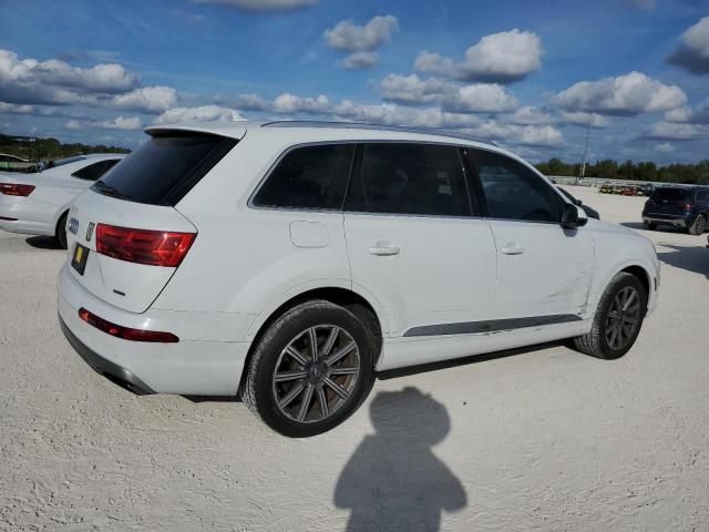 2018 Audi Q7 Premium Plus