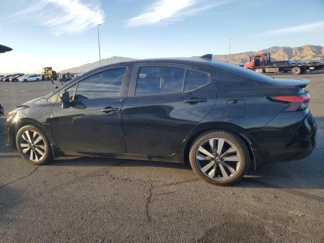 2020 Nissan Versa SR