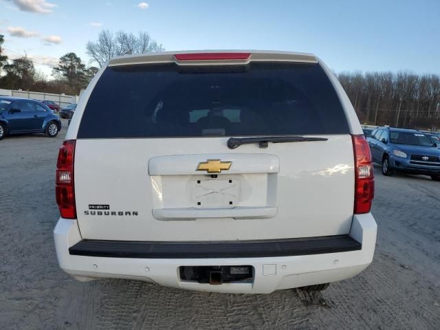 2013 Chevrolet Suburban C1500 LT