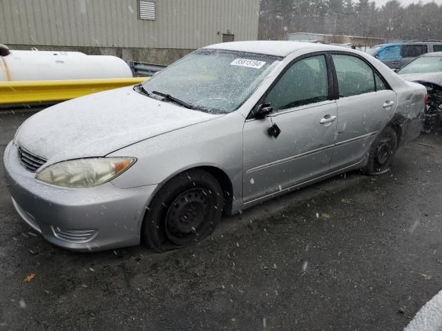 2005 Toyota Camry LE