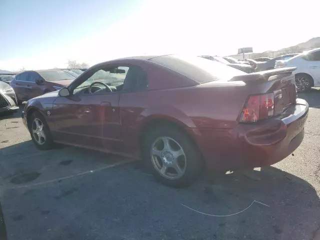 2004 Ford Mustang