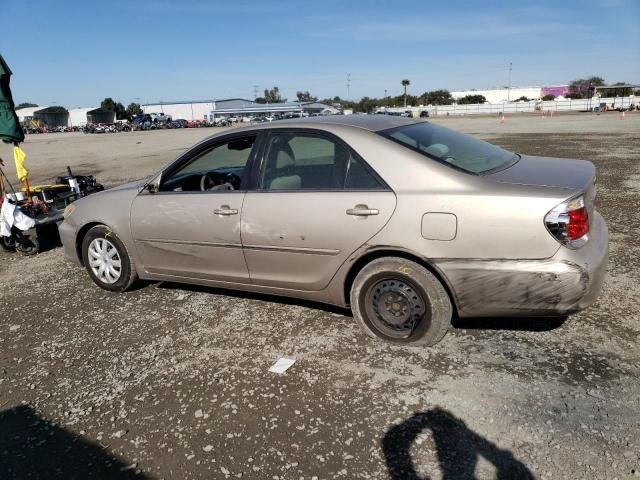 2005 Toyota Camry LE