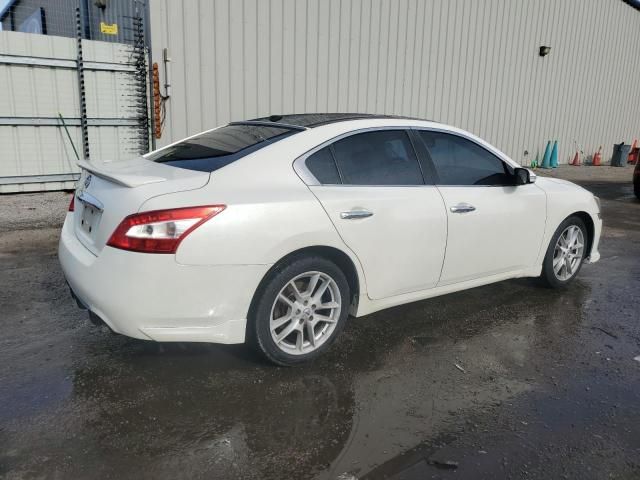 2010 Nissan Maxima S