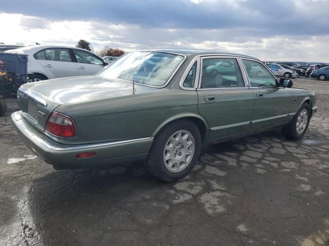 1999 Jaguar XJ8