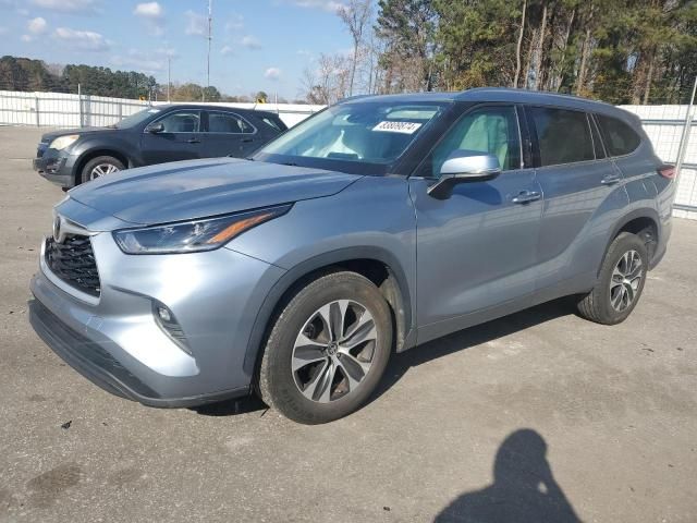 2021 Toyota Highlander XLE