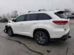 2017 Toyota Highlander SE