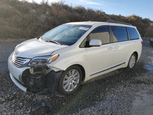 2017 Toyota Sienna XLE