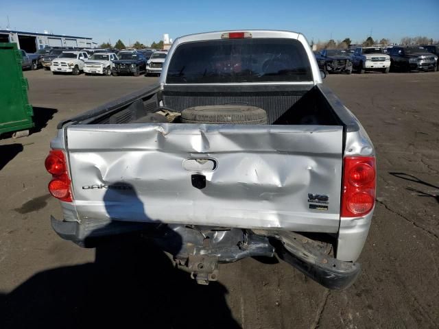 2007 Dodge Dakota Quattro