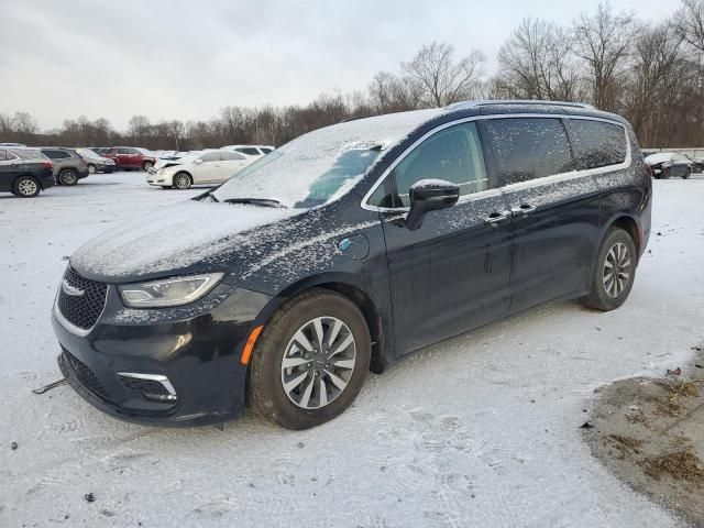 2021 Chrysler Pacifica Hybrid Touring L