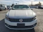 2016 Volkswagen Passat SE