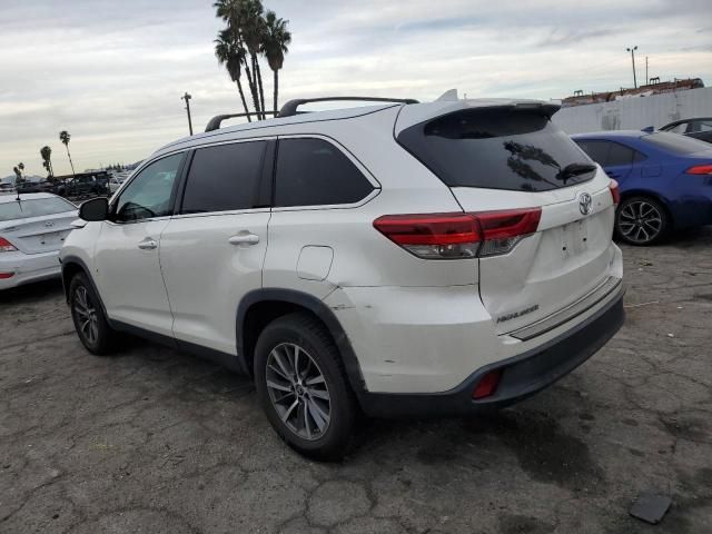 2019 Toyota Highlander SE