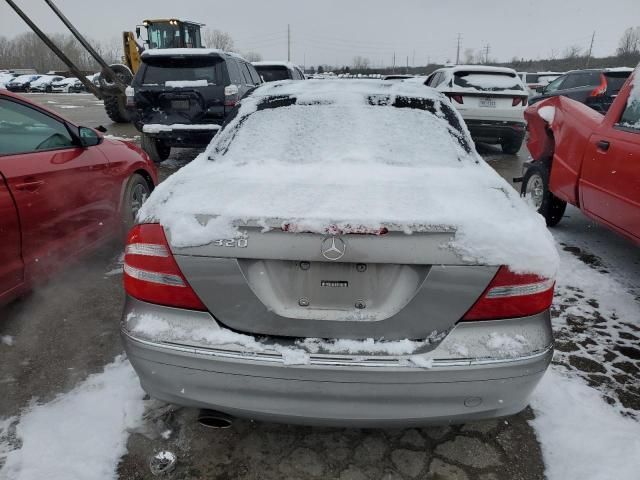 2005 Mercedes-Benz CLK 320