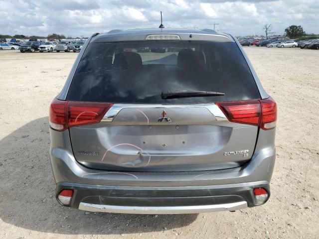 2016 Mitsubishi Outlander SE