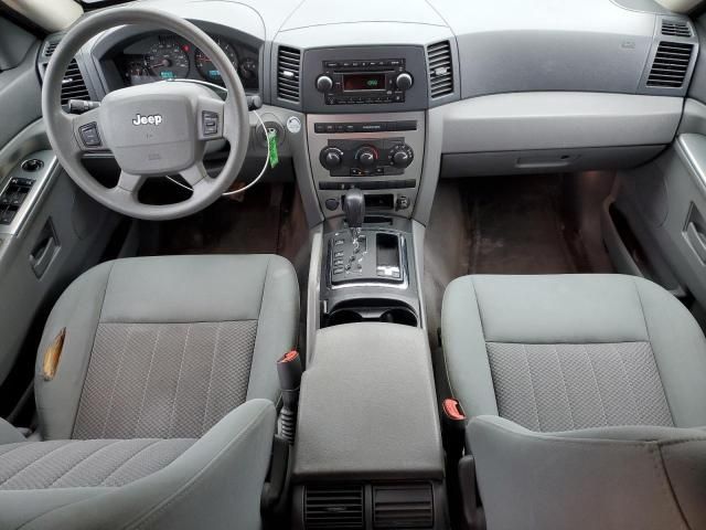 2006 Jeep Grand Cherokee Laredo