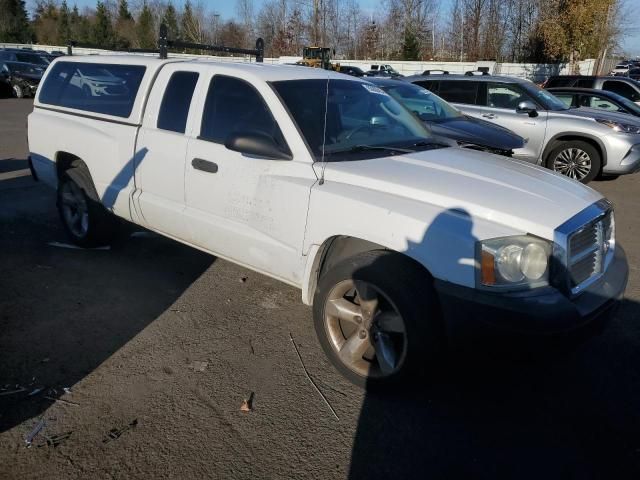 2005 Dodge Dakota ST