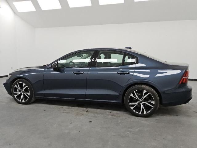 2025 Volvo S60 Plus