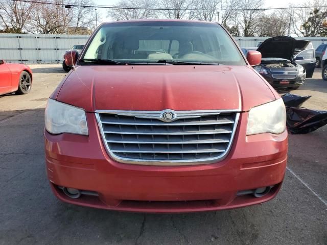 2008 Chrysler Town & Country Touring