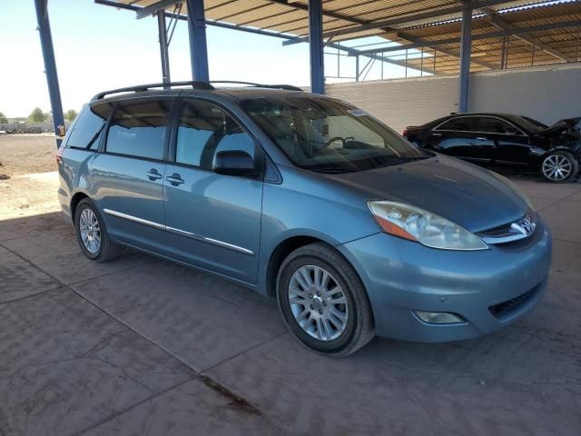 2009 Toyota Sienna XLE