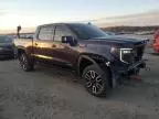 2022 GMC Sierra K1500 AT4