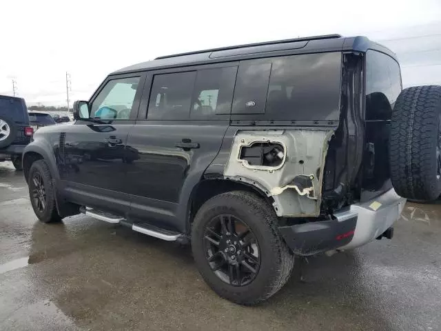 2023 Land Rover Defender 110 SE