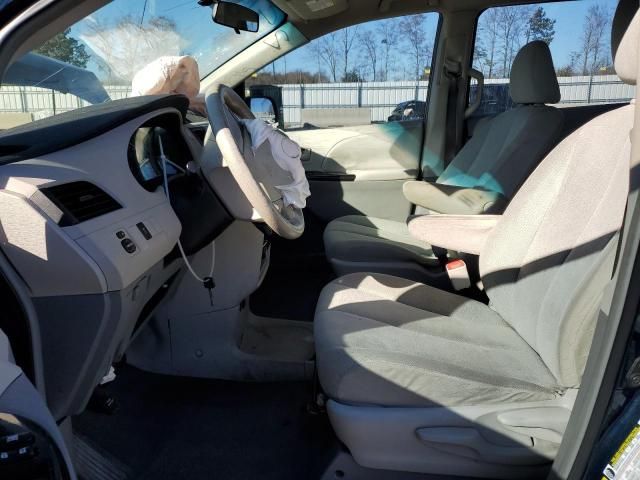 2011 Toyota Sienna Base