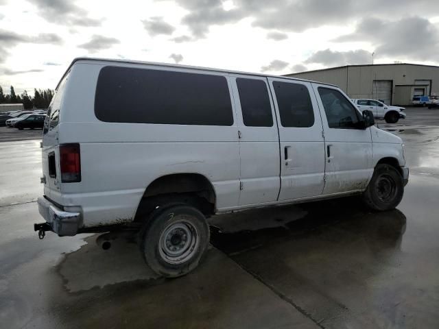 2012 Ford Econoline E350 Super Duty Wagon