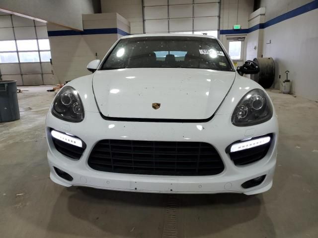 2013 Porsche Cayenne GTS