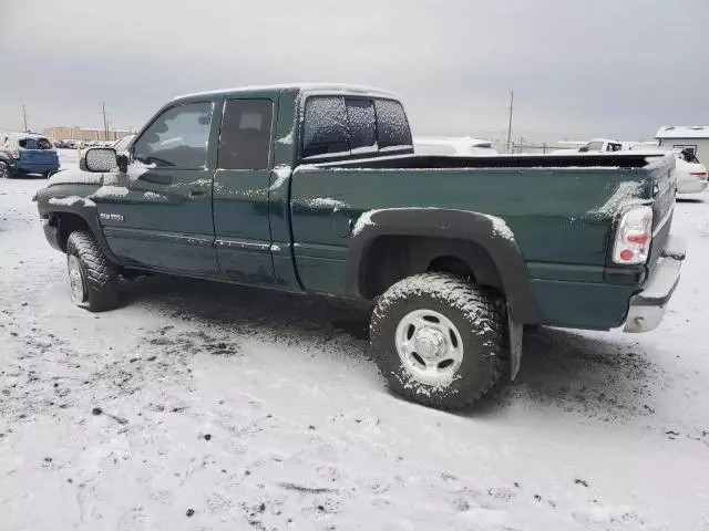 2000 Dodge RAM 2500