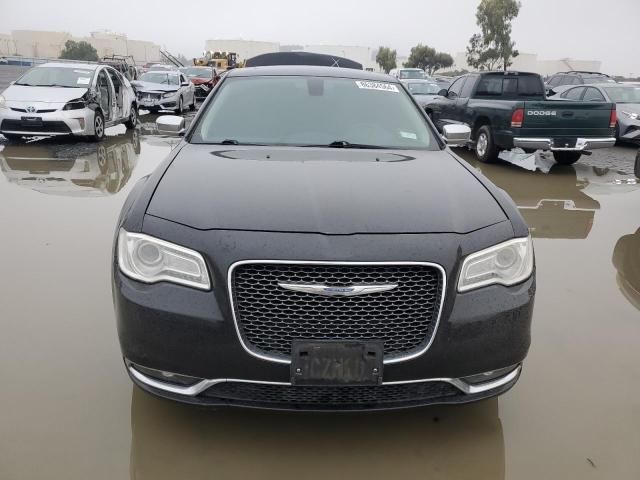 2016 Chrysler 300C