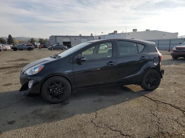 2016 Toyota Prius C