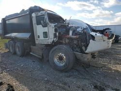 Salvage trucks for sale at Lawrenceburg, KY auction: 2014 Kenworth Construction T800