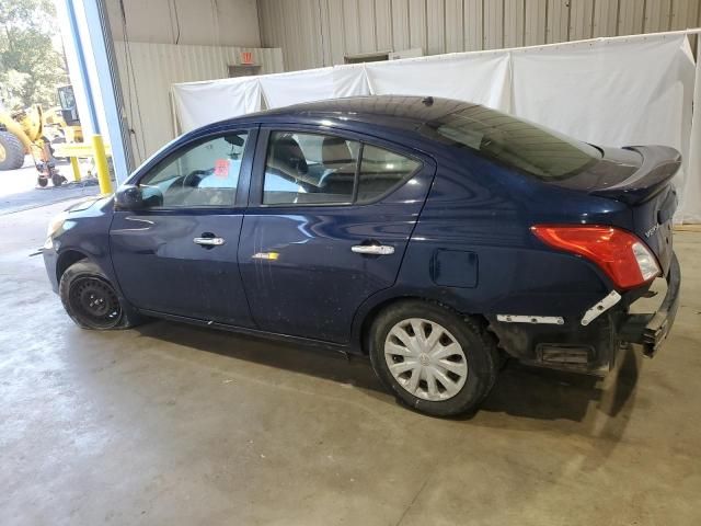 2013 Nissan Versa S