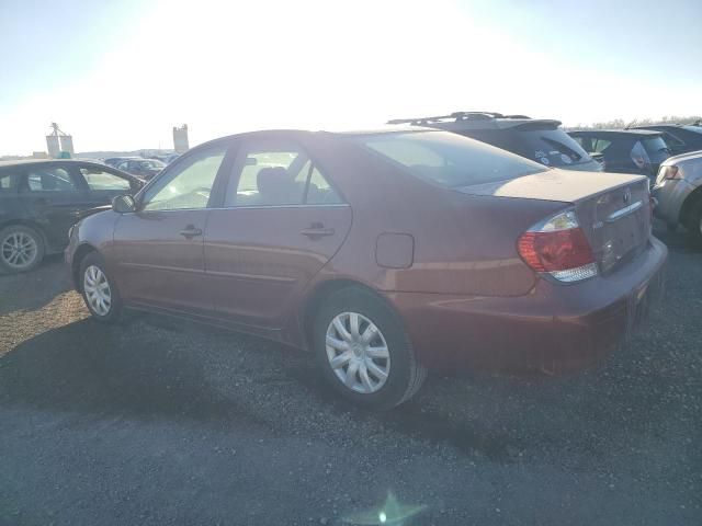 2005 Toyota Camry LE