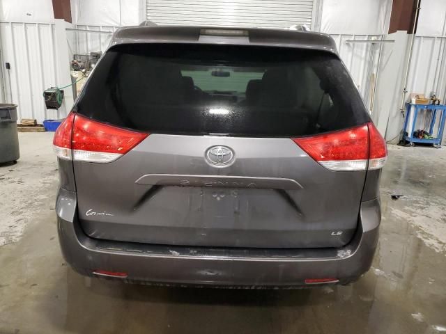 2011 Toyota Sienna LE