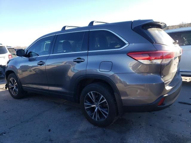 2018 Toyota Highlander LE