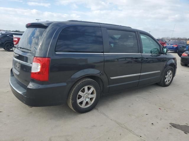 2011 Chrysler Town & Country Touring