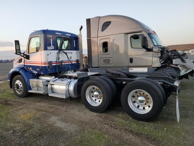 2016 Peterbilt 579