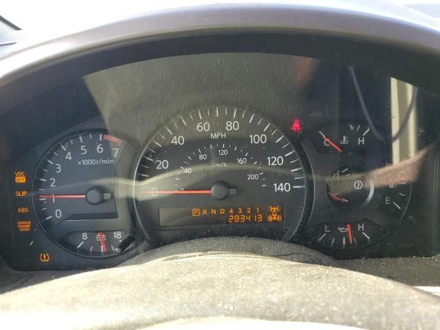 2004 Nissan Titan XE