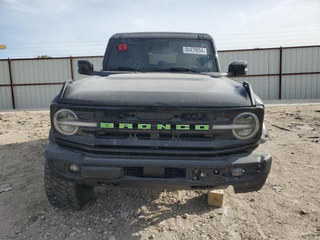 2021 Ford Bronco Base