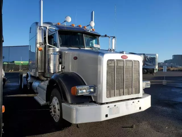 2013 Peterbilt 367