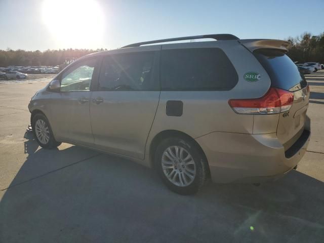 2011 Toyota Sienna XLE