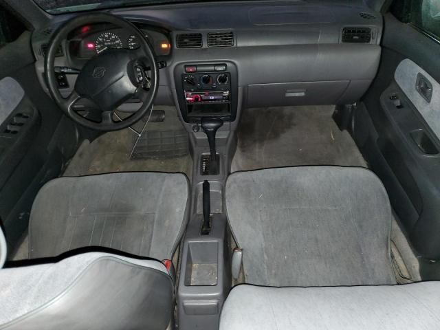 1995 Nissan Sentra Base